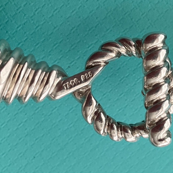 TIFFANY & CO. Vintage Green Onyx Multi-Strand Torsade Necklace - Picture 2 of 14